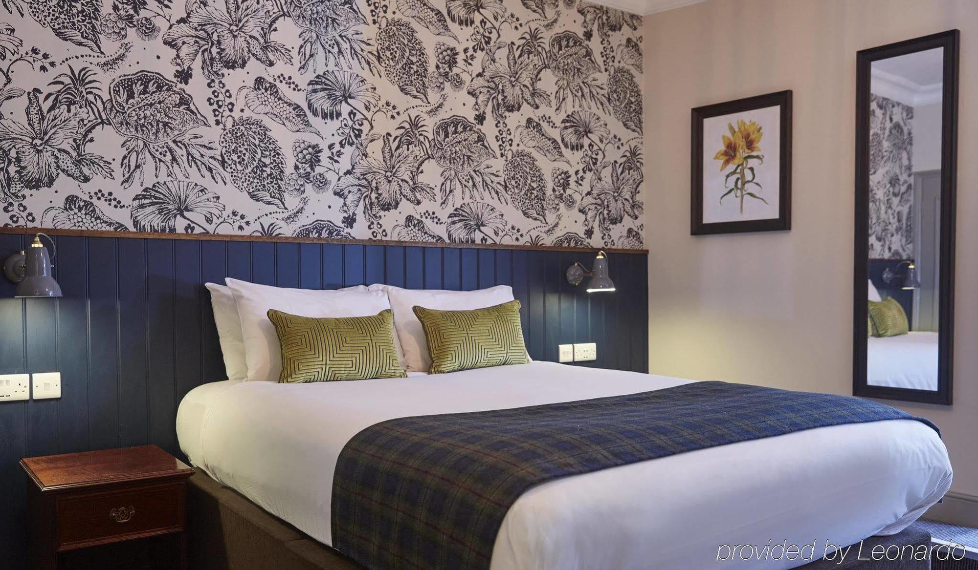 Swan Hotel By Greene King Inns Alton  Esterno foto