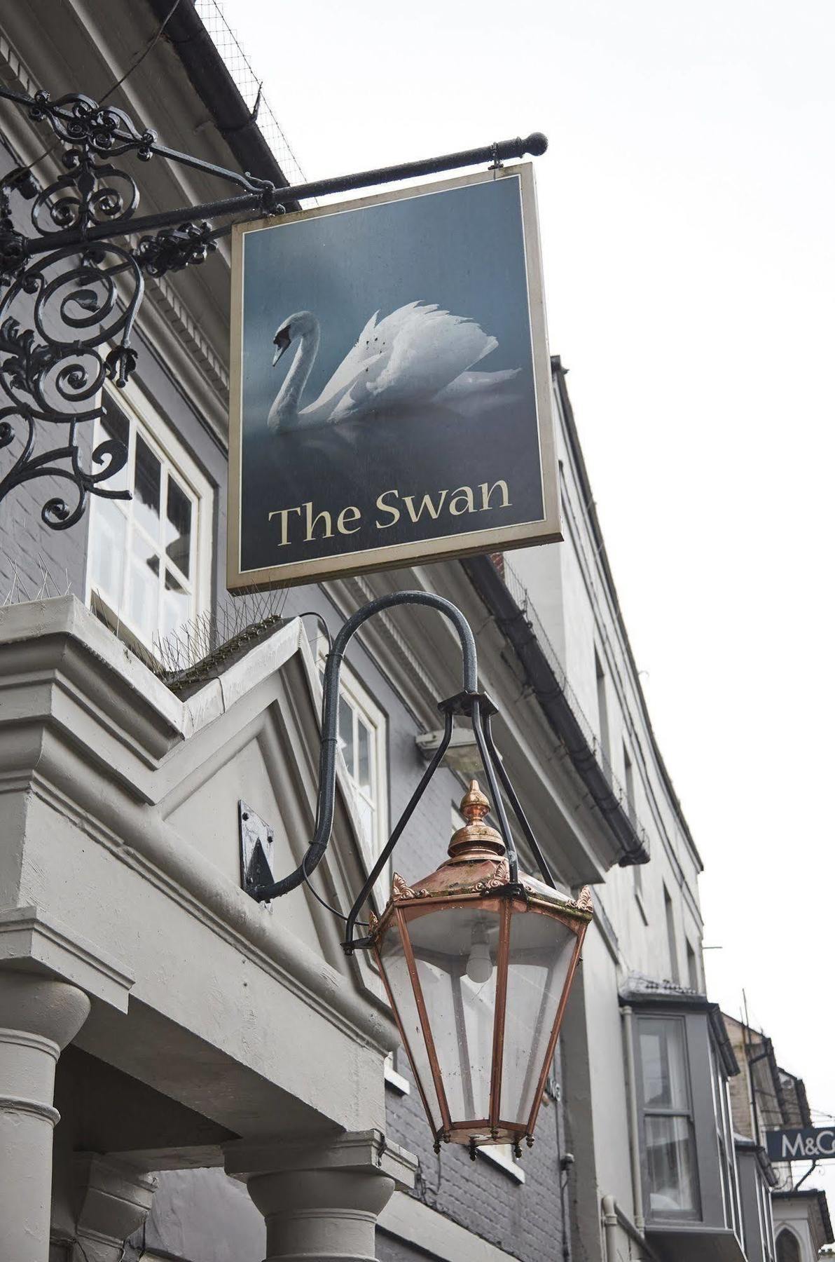Swan Hotel By Greene King Inns Alton  Esterno foto